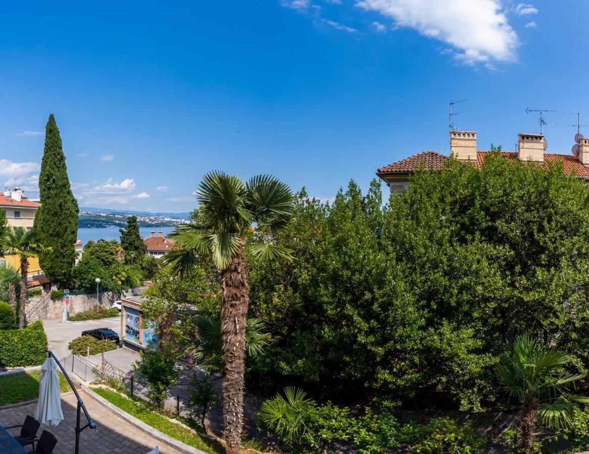 Downtown Apartment Helena Opatija Luaran gambar